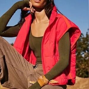 NWT Free People Pippa Packable Puffer Vest in Electric Sunset🧡🌅🩷